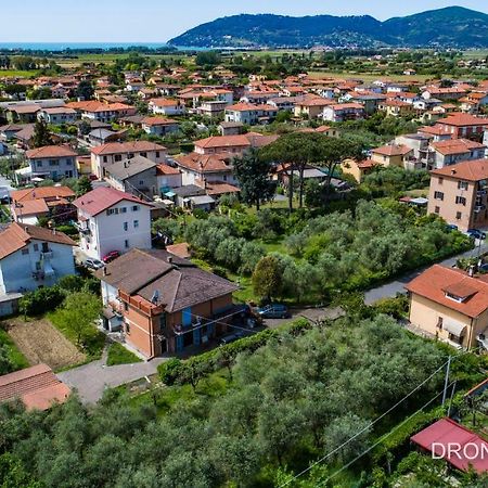 Casa Degli Zii Appartamento Letizia Luni Ngoại thất bức ảnh