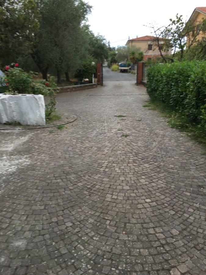 Casa Degli Zii Appartamento Letizia Luni Ngoại thất bức ảnh