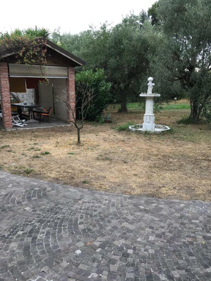 Casa Degli Zii Appartamento Letizia Luni Ngoại thất bức ảnh