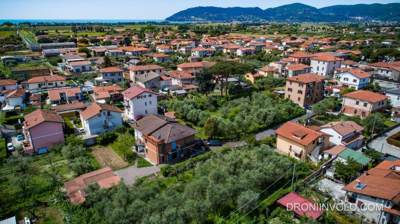 Casa Degli Zii Appartamento Letizia Luni Ngoại thất bức ảnh