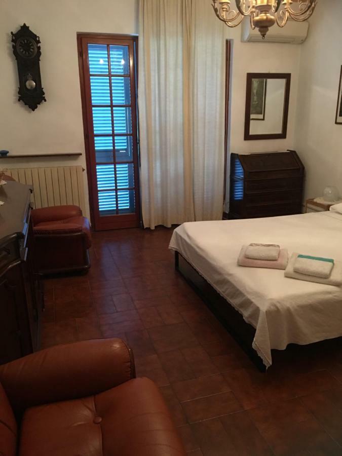 Casa Degli Zii Appartamento Letizia Luni Ngoại thất bức ảnh